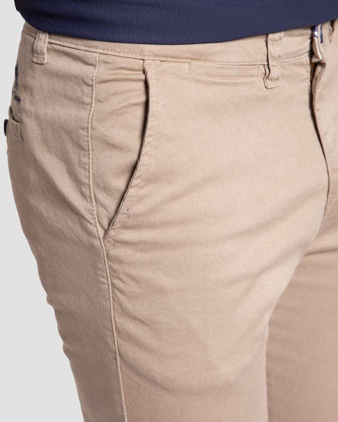 Pantalón Chino Básico Biege