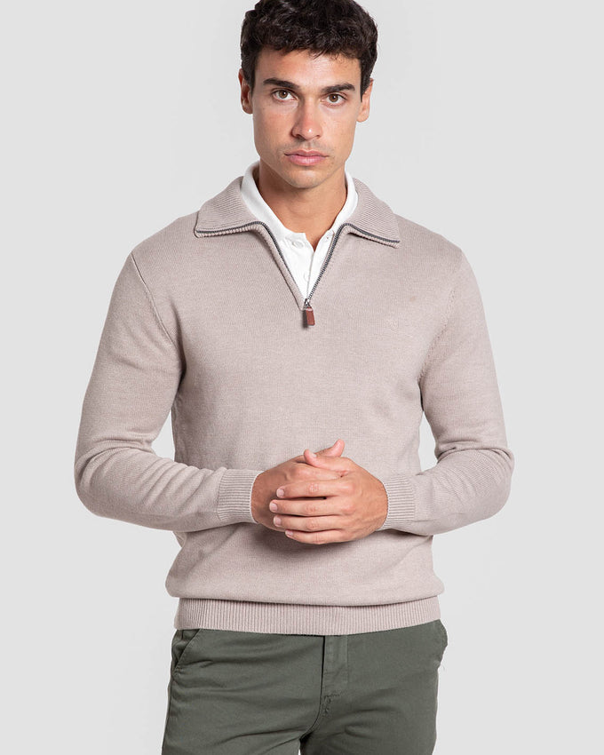 Jersey Cuello Alto Cremallera Taupe