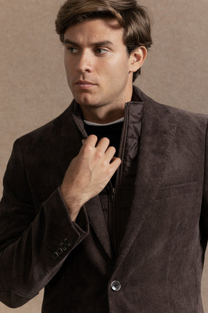 Americana Bullas Marrón