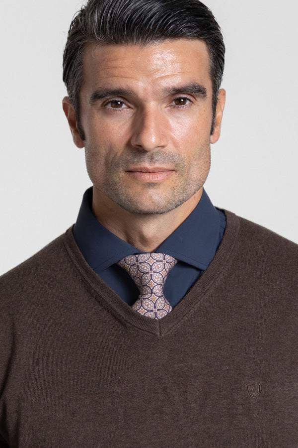 Jersey Cuello Pico Marrón - Raíces