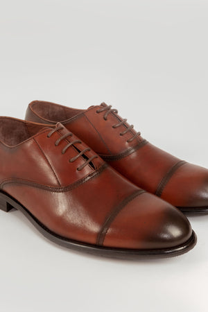 Zapato Perera Marron Cuero