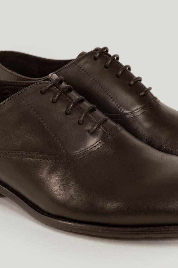 Zapato Fandilla Negro Cuero