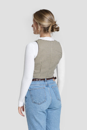 Chalequillo Romeria Lucia Camel - Brío