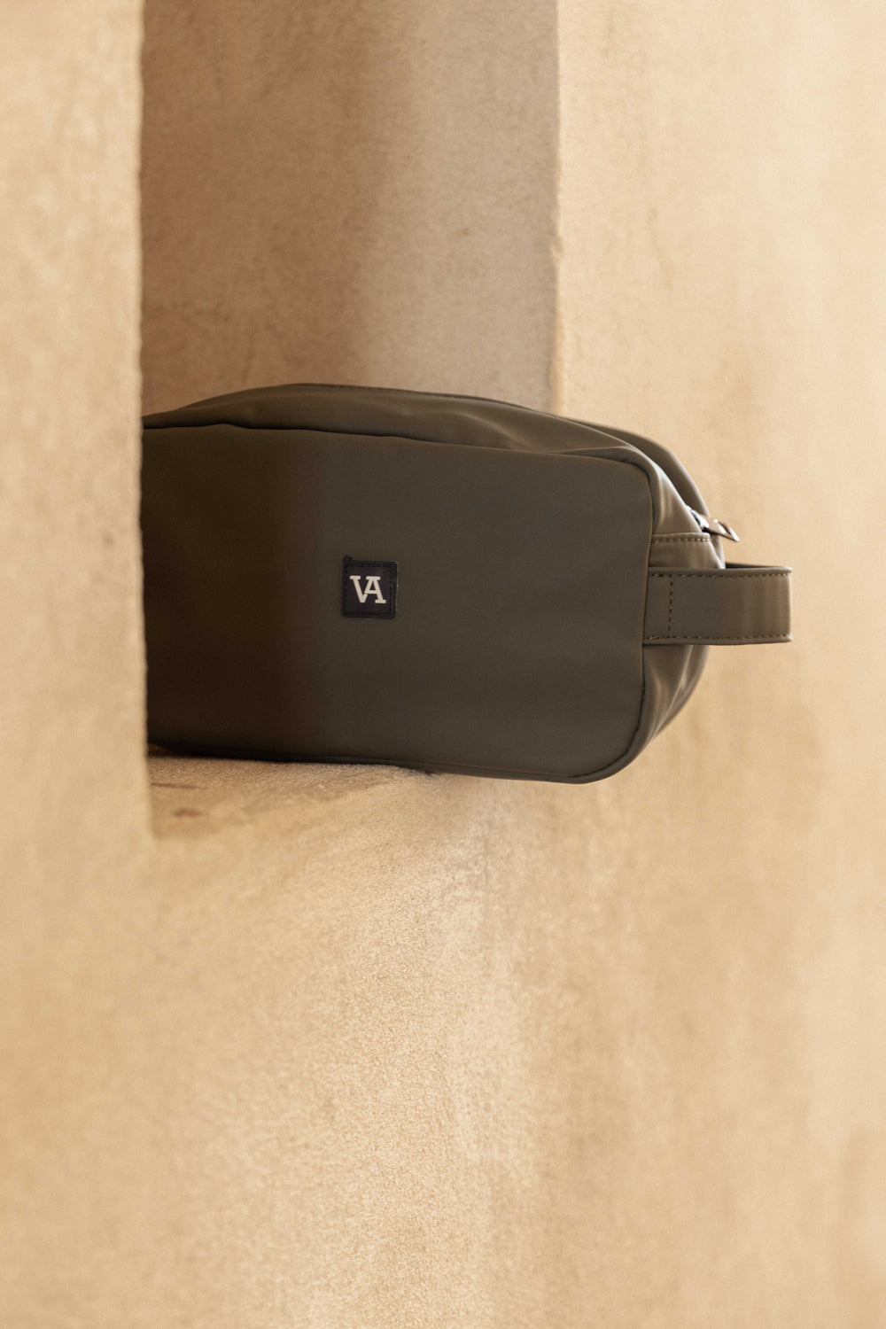 Neceser Liso Mate Kaki