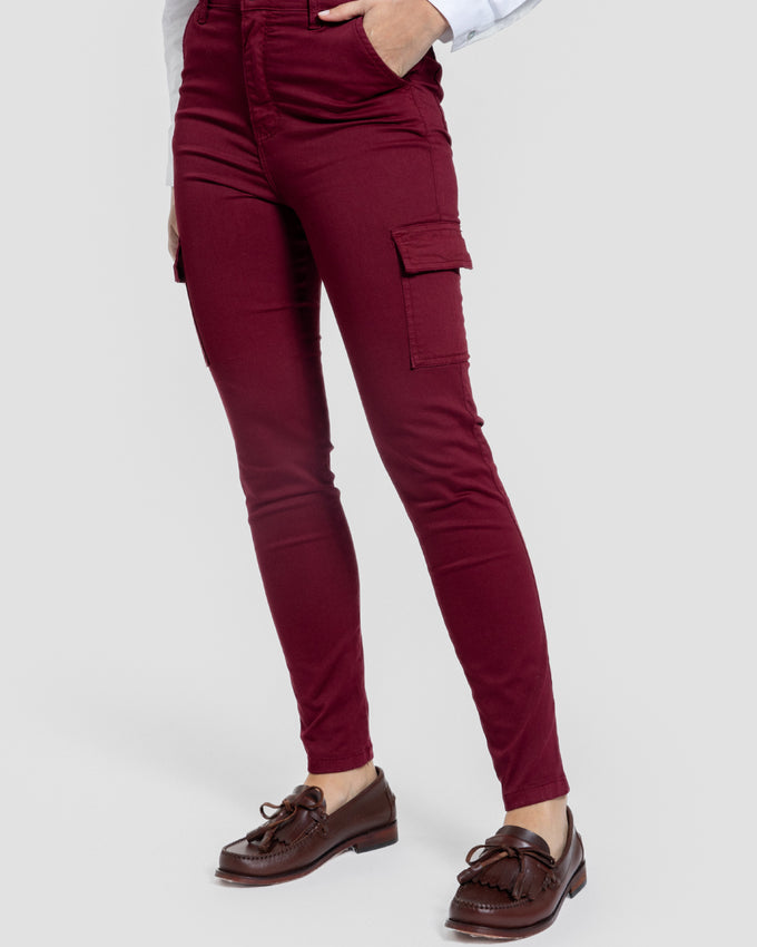 Cargo Burdeos Mujer