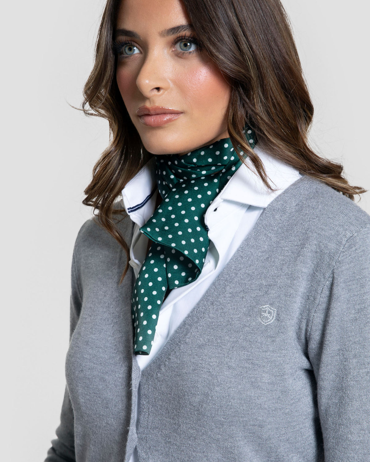 Rebeca Punto Señora Gris