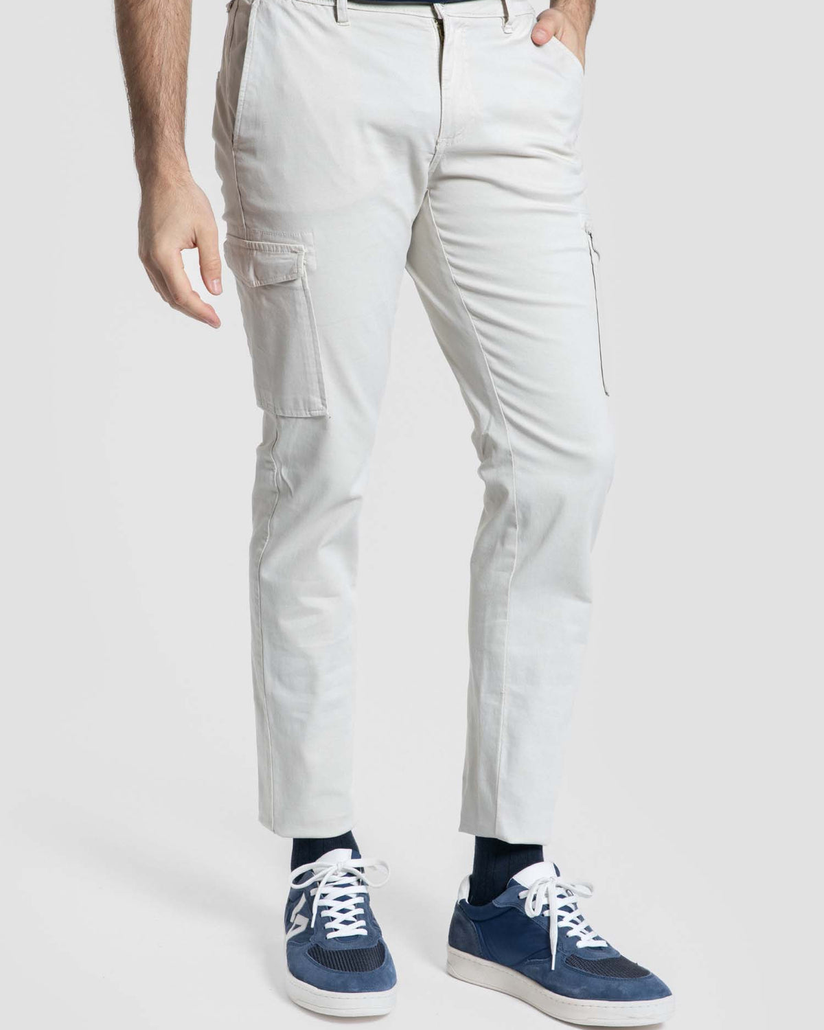 Pantalón Cargo Hueso