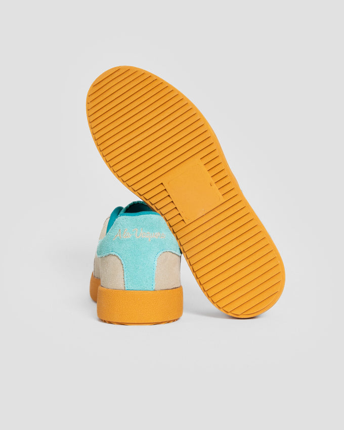 Zapatillas Gris Topo con Turquesa