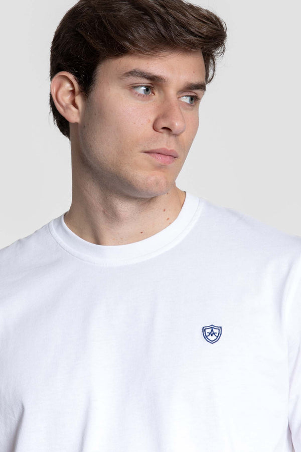 Camiseta Básica Escudo