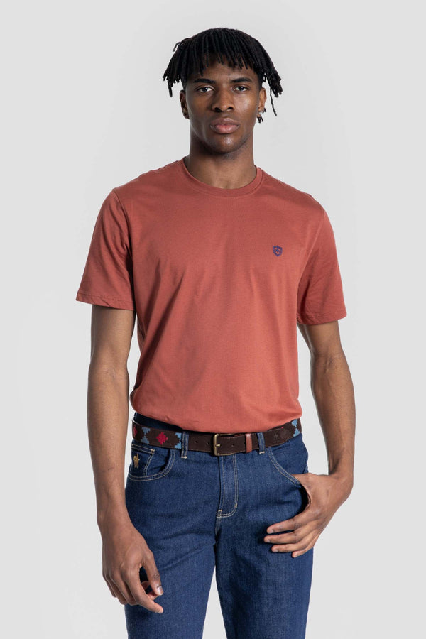 Camiseta Básica Escudo