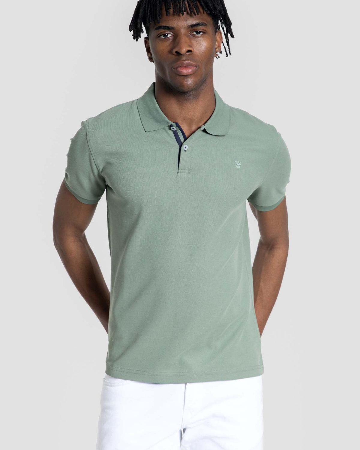 Polo Shield Leaf