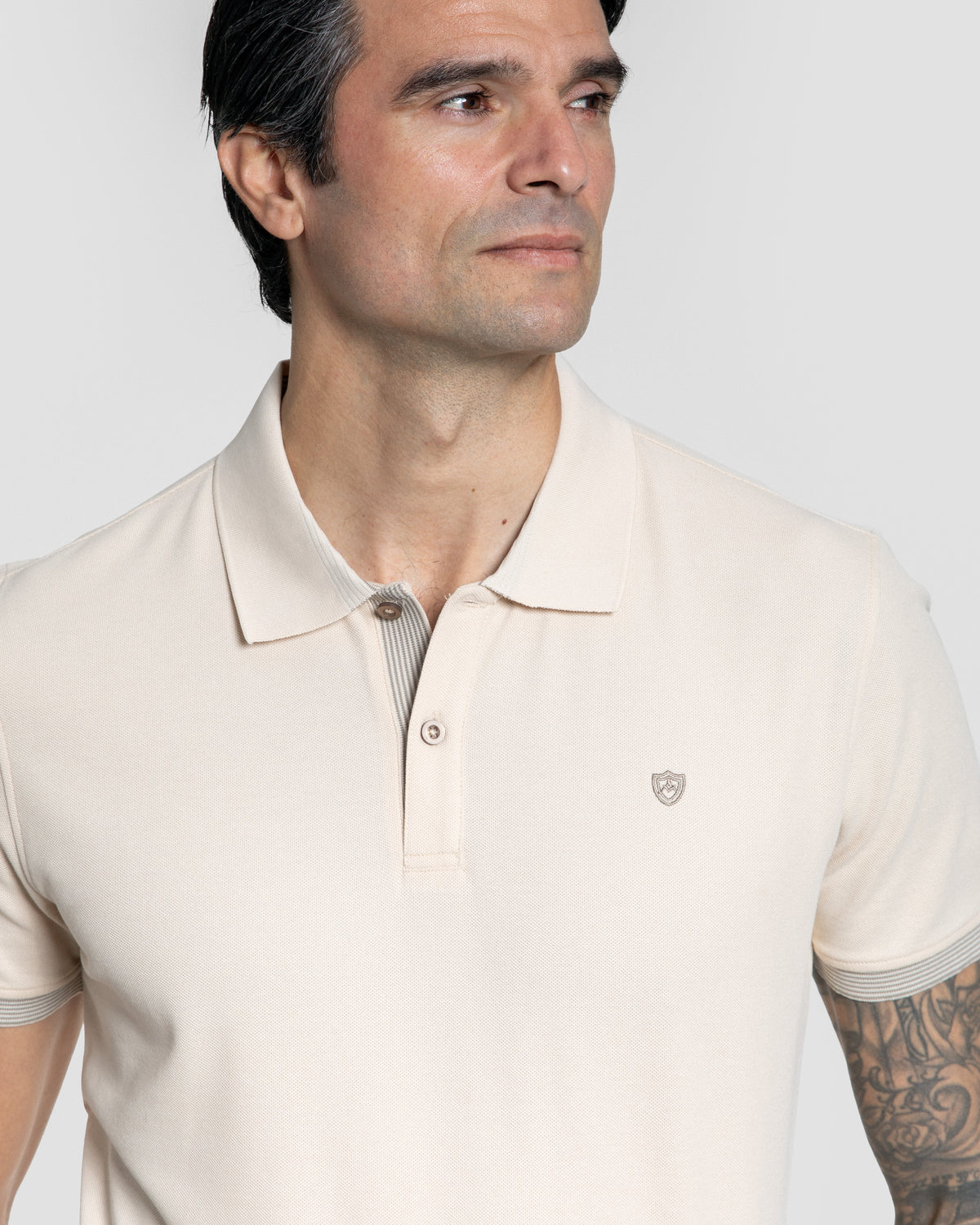 Polo Escudo