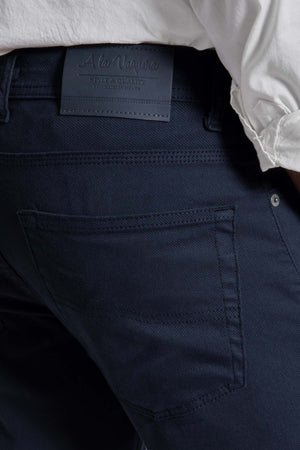 Pantalón chino marino