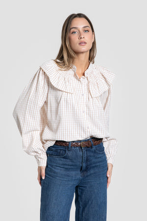 Blusa Cuello Engomado Volantes Camel