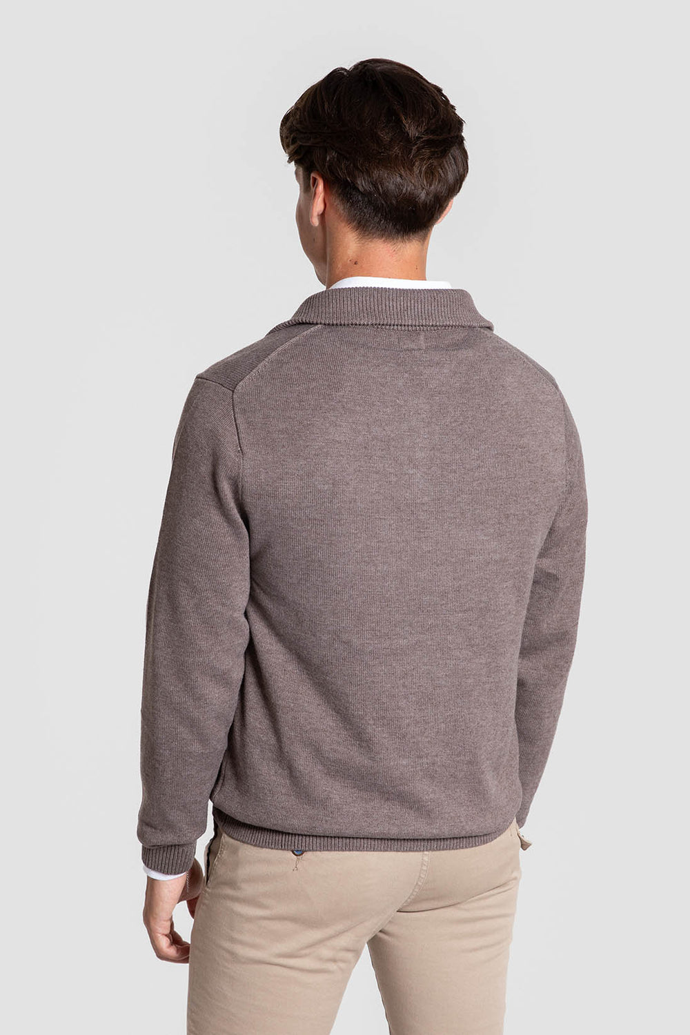 Jersey Cuello Alto Marrón