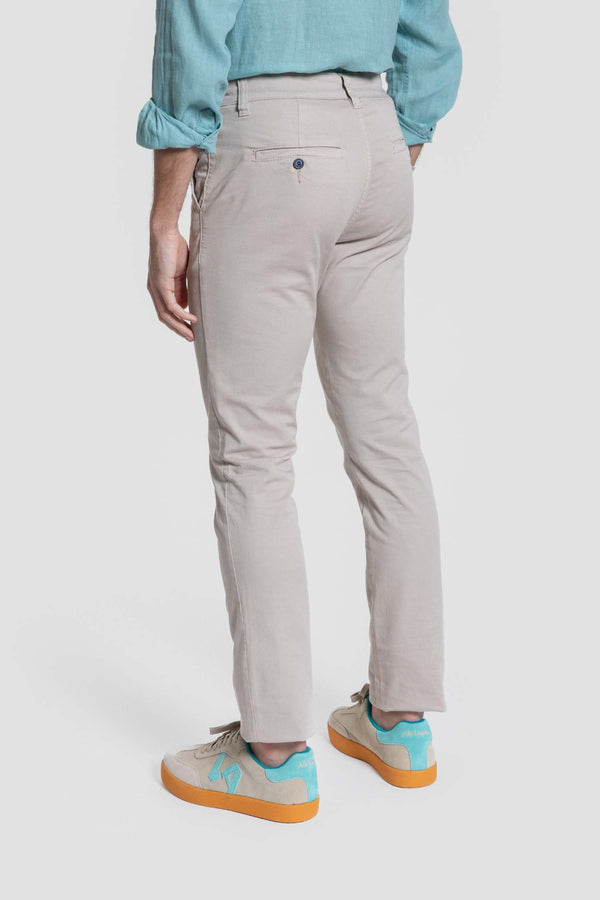 Pantalón Chino Básico Biege