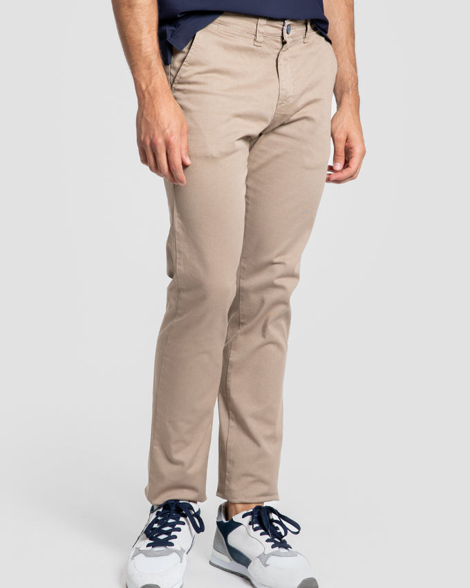 Pantalón Chino Básico Biege