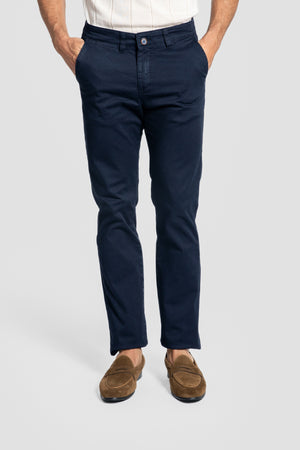 Calças chino azul-marinho para homem