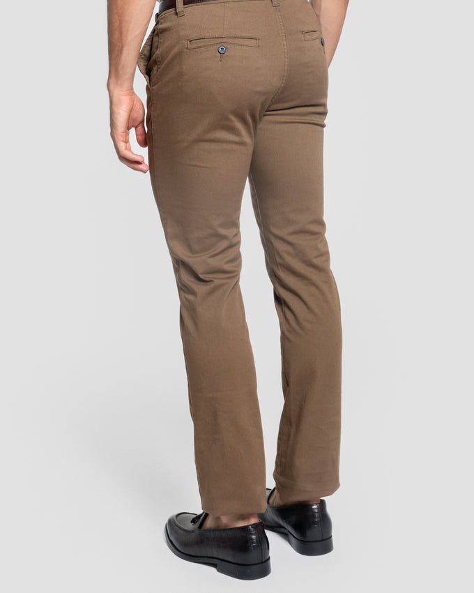 Chino Regular Tostado
