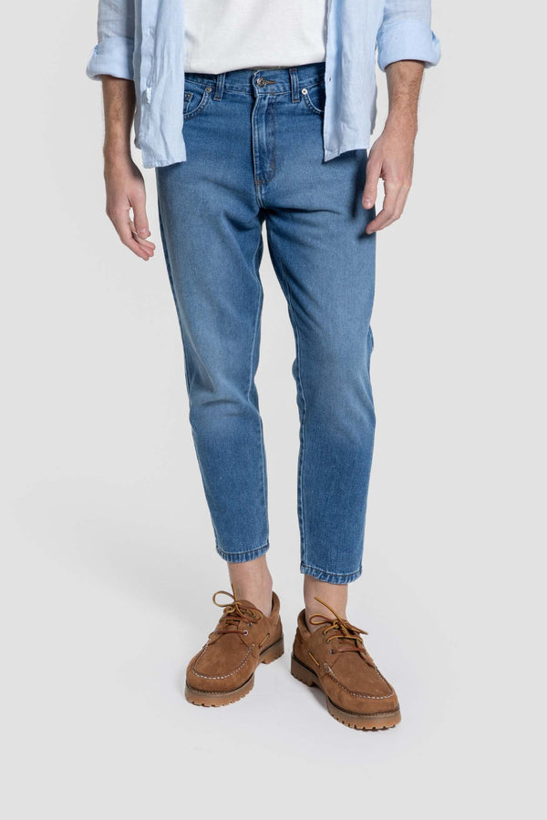 Pantalón vaquero sport ácido