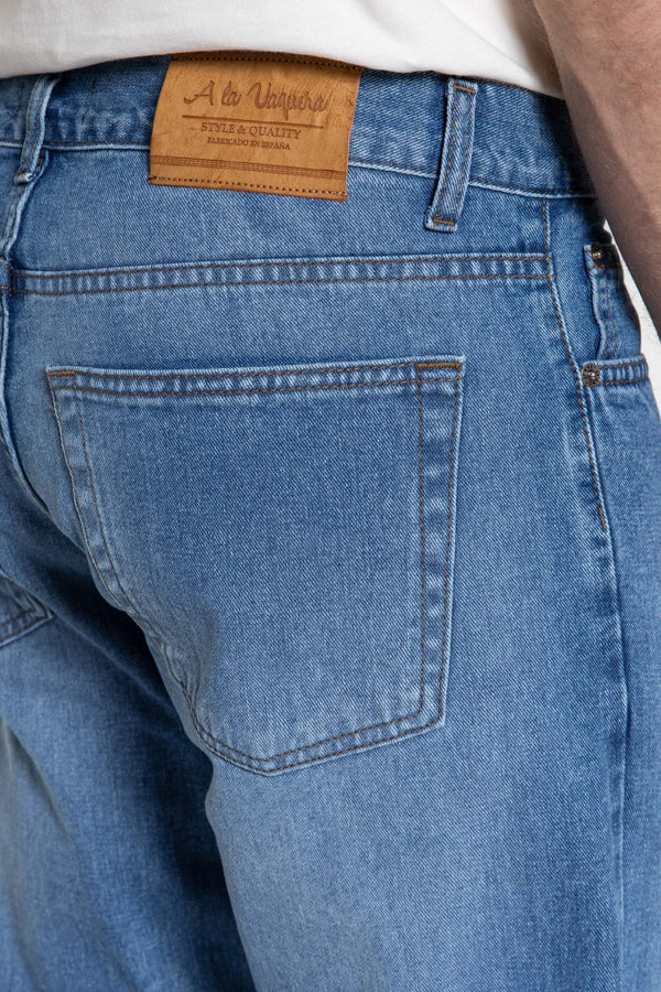 Pantalón vaquero sport ácido