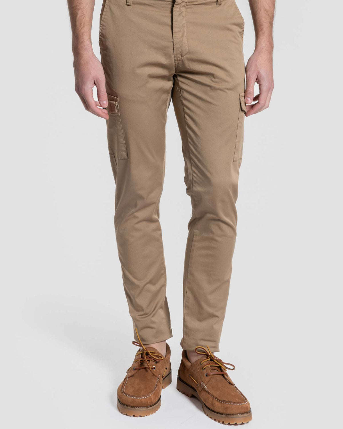 Calças Cargo Chino Camel Bolso Botão