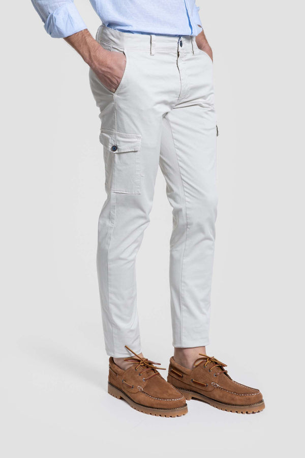Chino Cargo Botón Hueso