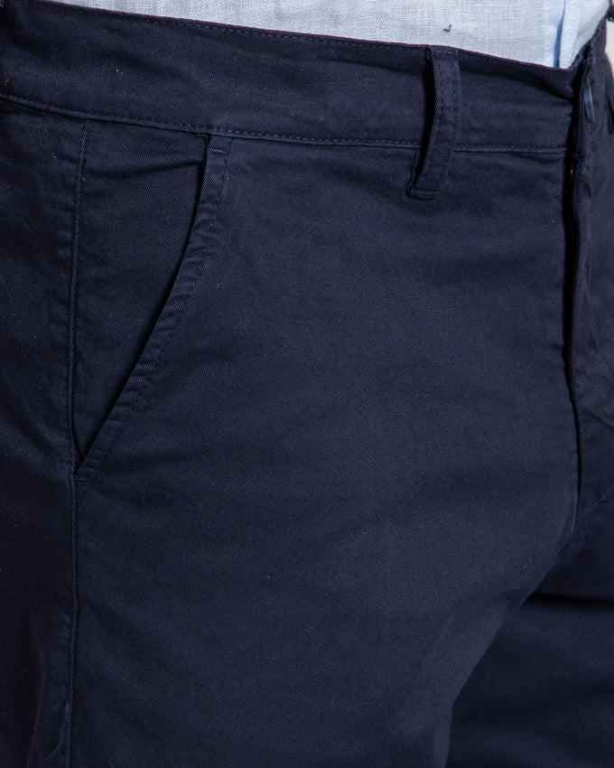 Bermudas Azul-Marinho