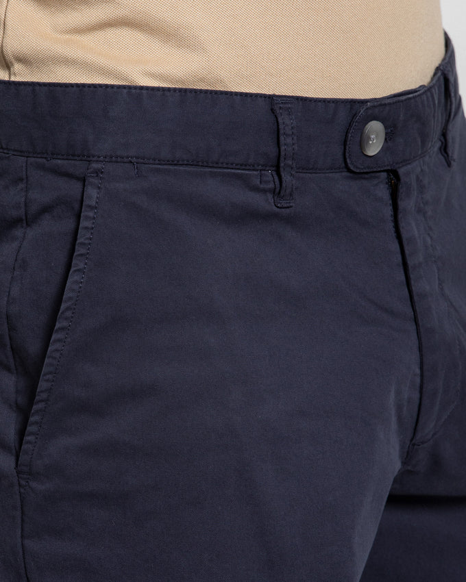 Bermudas Regular Marinho
