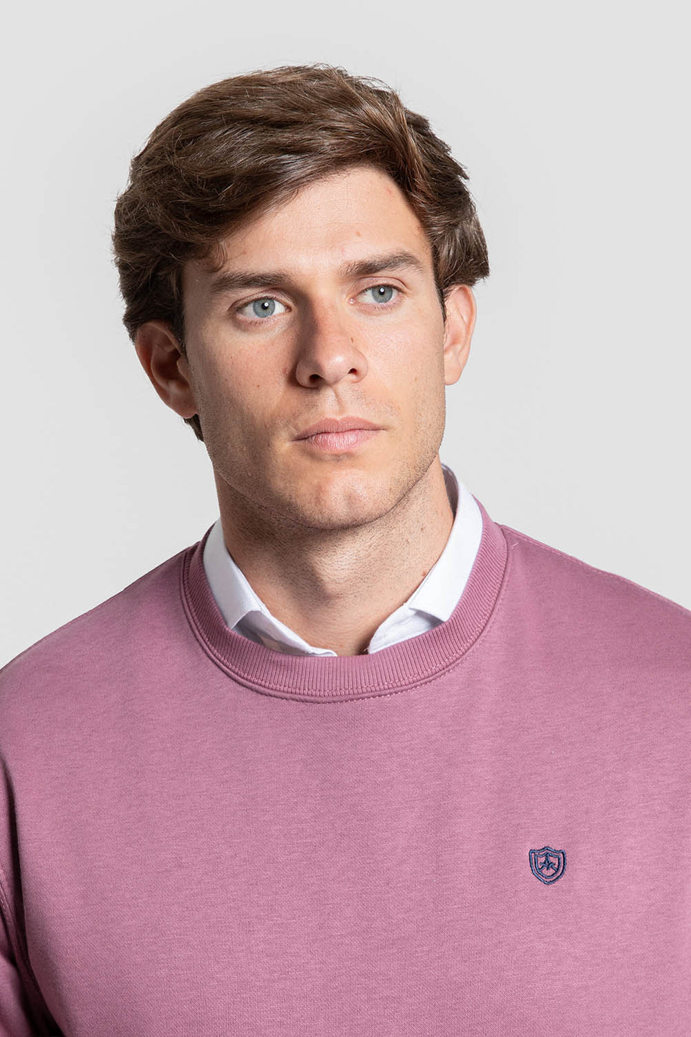 Sudadera Básica Escudo Buganvilla
