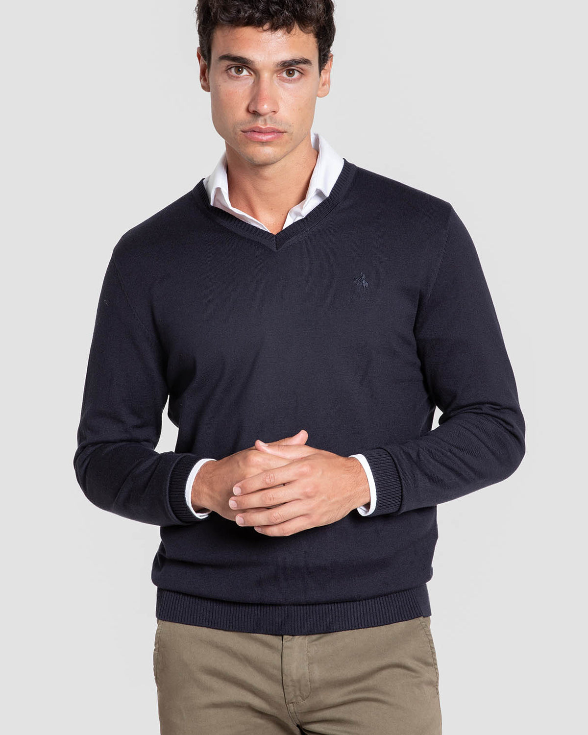 Jersey Cuello V Bordado Caballo