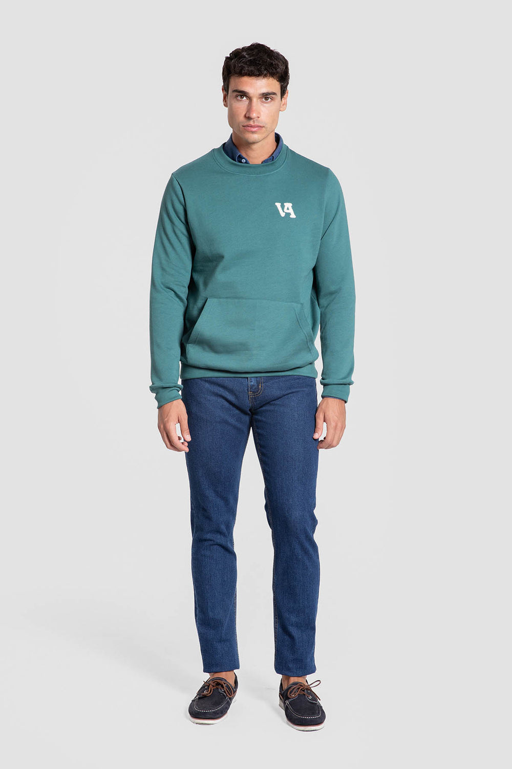 Sudadera Menta Escudo Bordado