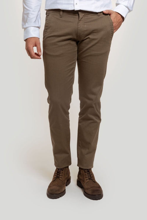 CALÇA CHINO SKINNY CLARO CÁQUI