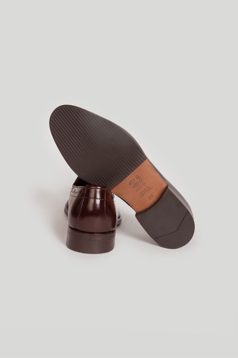Mocasín de Vestir con Borlas Burdeos Mate