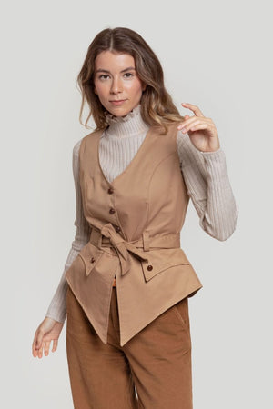 Chaleco Romeria Camel