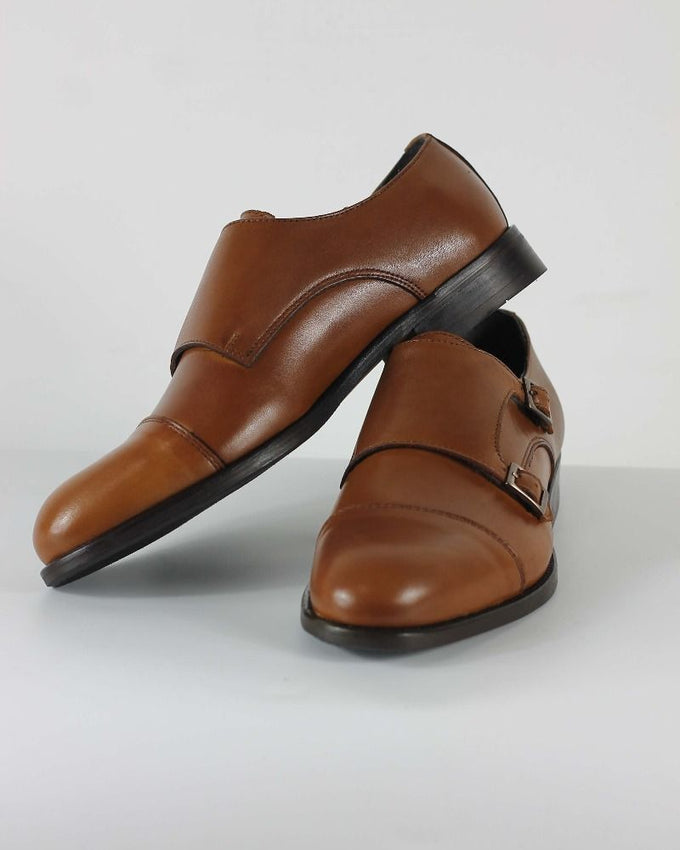 Zapato de Vestir de Hebilla Camel