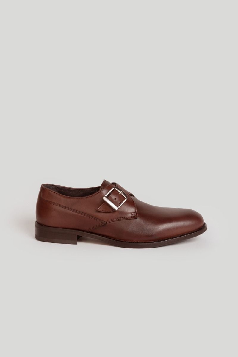 Zapato de Vestir de Hebilla Marrón