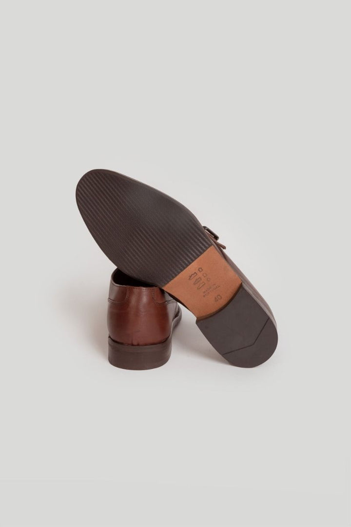 BROWN BUCKLE SHOE