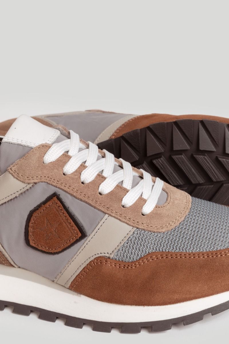 SNEAKERS CASUAL CAMEL