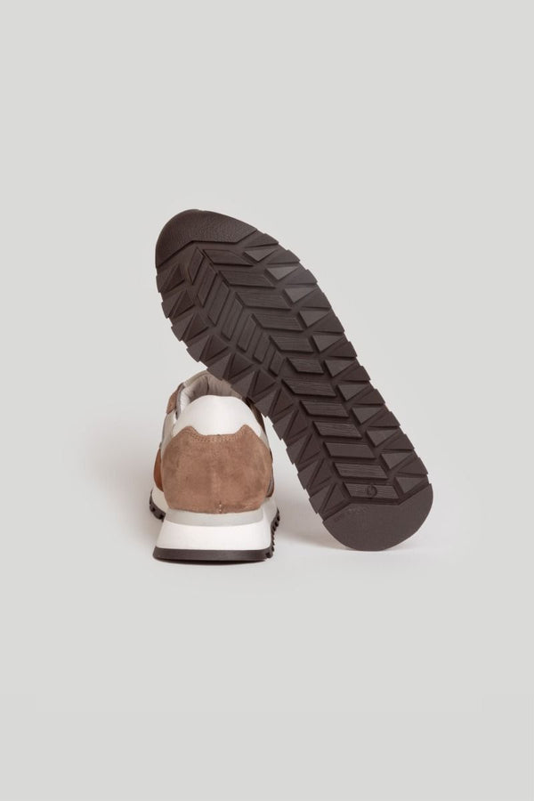Sneakers Casual Camel