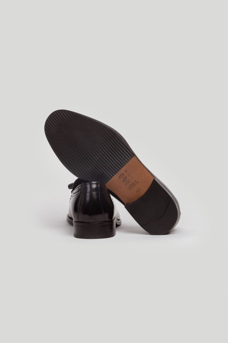 Mocasín de Vestir con Borlas Negro
