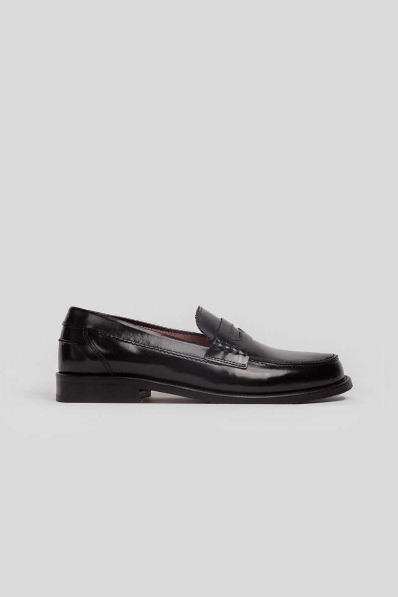Mocasín Antifaz Negro