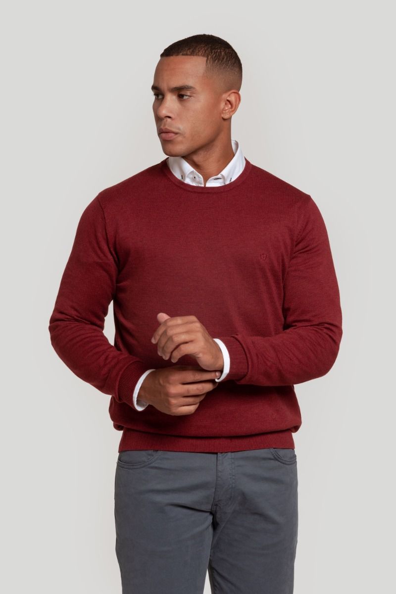 BURGUNDY ROUND NECK SWEATER