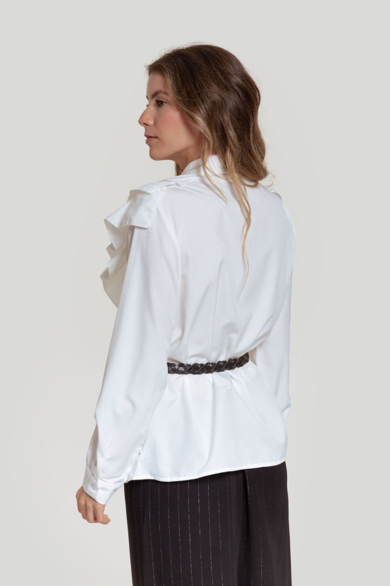 WHITE RUFFLED BLOUSE