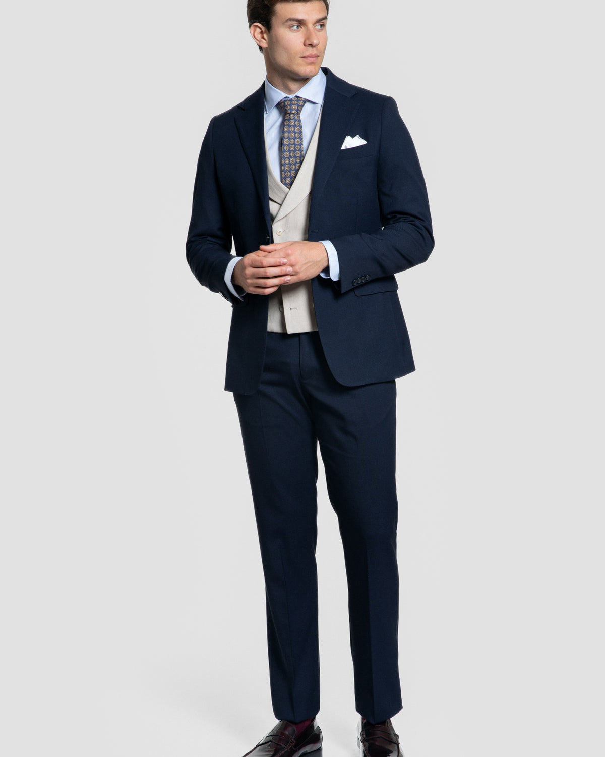 Traje Azul Marino