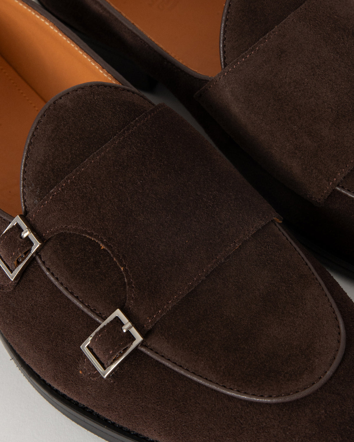 Mocasín Hebillas de Ante Chocolate