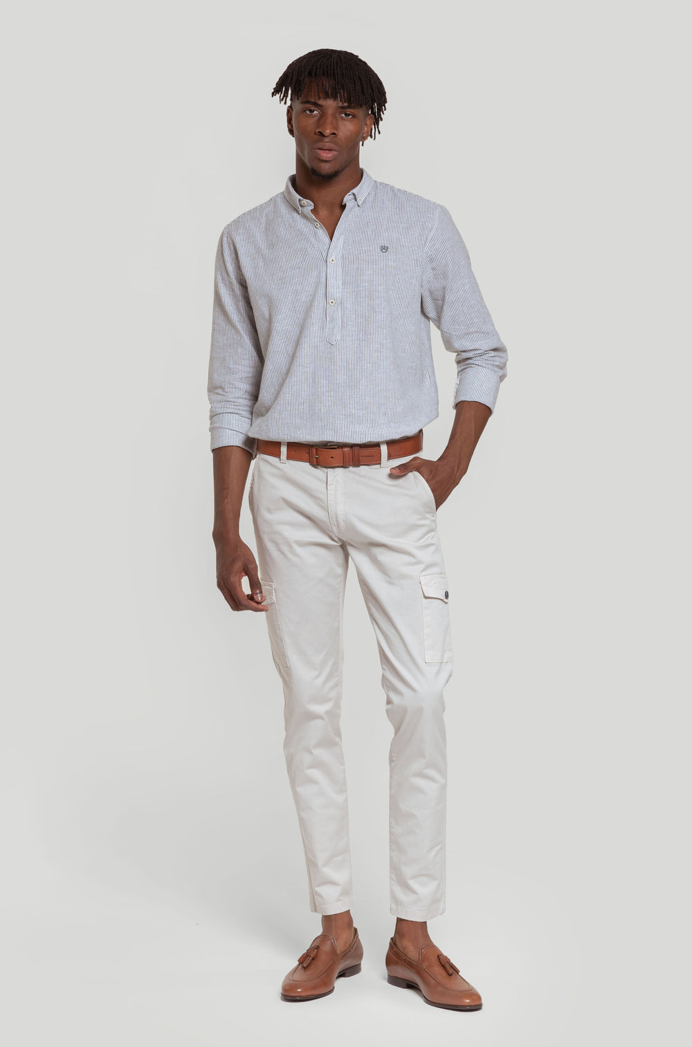 Chino Cargo Botón Hueso