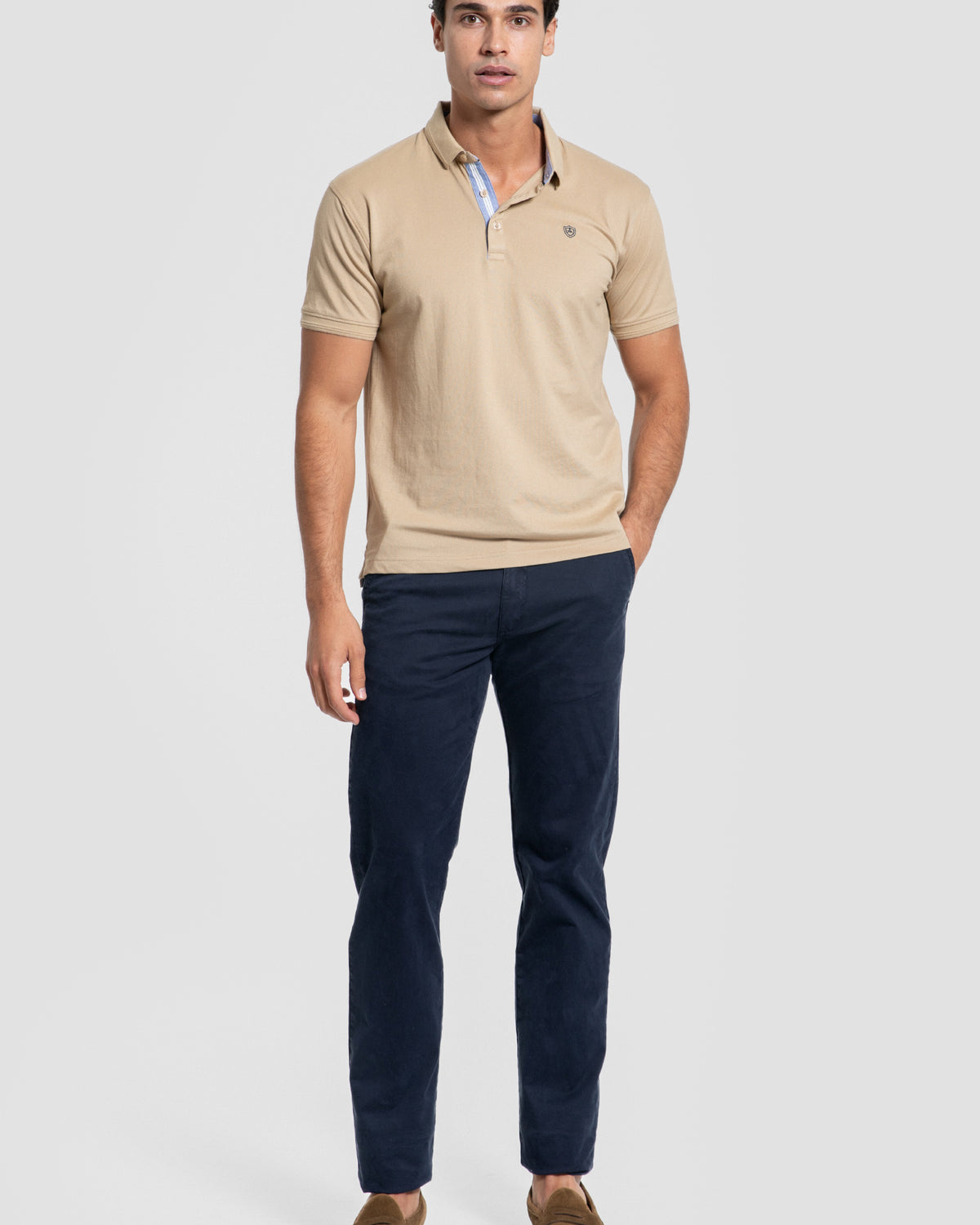 Polo Detalhe Relevo Camelo