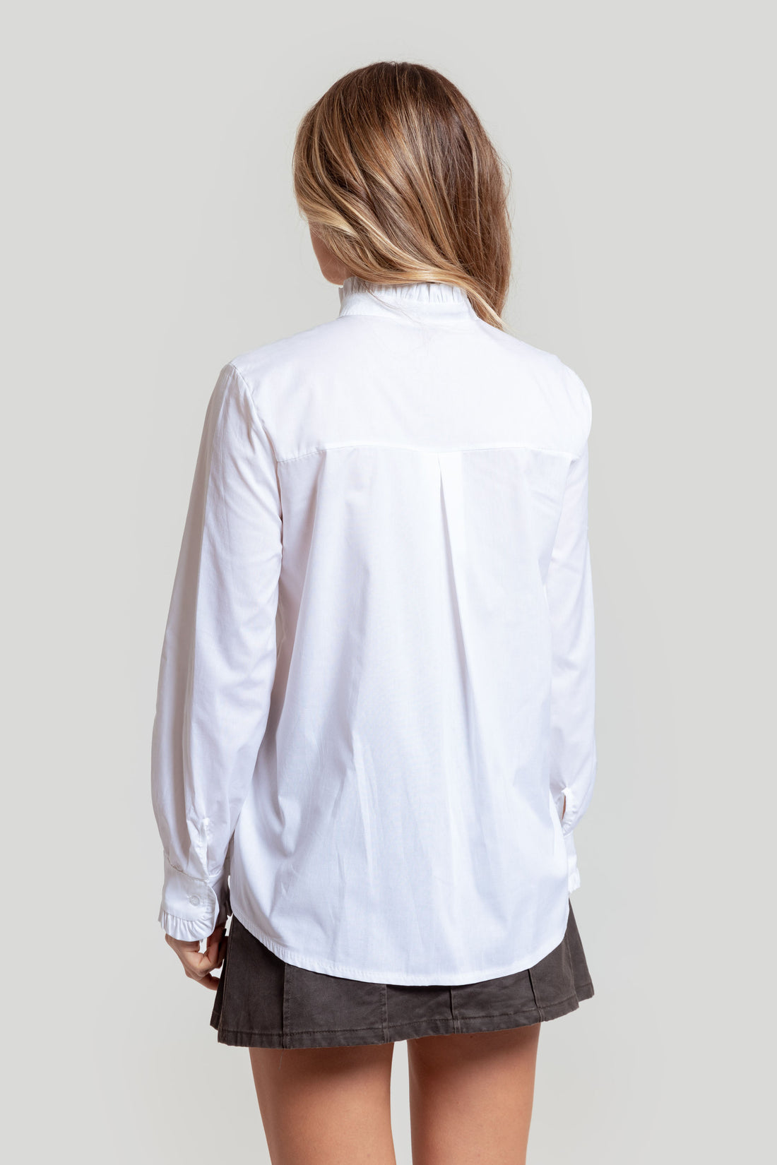 Blusa Cuello Volante Blanca