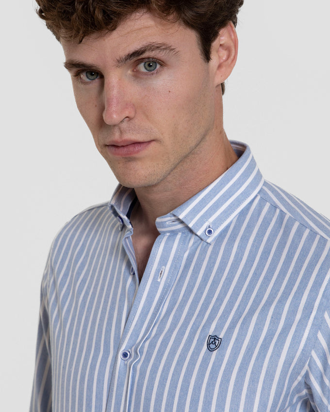 Camisola listrada azul-clara